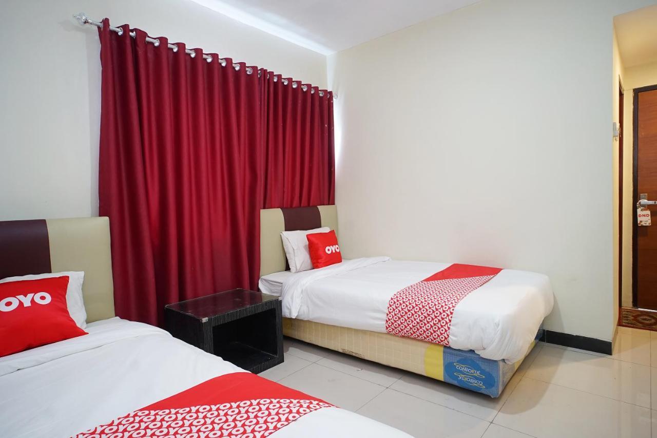 OYO 1647 Hotel Pavilliun 02 Syariah Balikpapan  Bagian luar foto